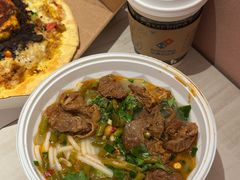 -达美乐比萨(南京路店)