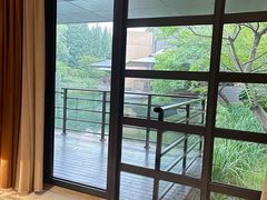 -上海怡沁园度假酒店