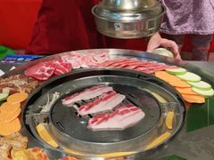 -哈哈碳都·牛肋条无限自助烤肉(台江万达店)