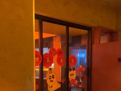 -何师烧烤Pro ·江湖川菜·小龙虾·精酿啤酒(太古里旗舰店)