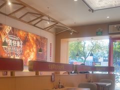 -华记煲仔华·煲仔饭(人和店)