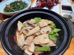 -老滇山寨•云南特色菜•地方菜•民族风情歌舞表演(金碧店)