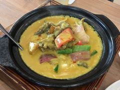 咖喱牛腩煲-香港深井掂檔烧鹅茶餐厅(海韵城店)