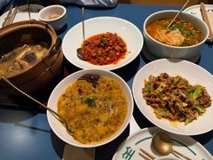 -一坐一忘云南菜(嘉里中心店)