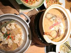-吃饭皇帝大土家民族菜(荟聚店)
