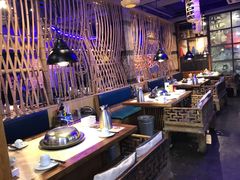 大堂-船梆煮•蒸汽海鲜·炉火烤肉(五四广场店)