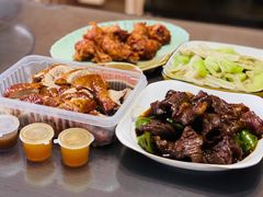 驰名烧鸭-龙记烧腊茶餐厅(常德路店)