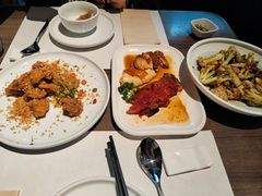 -港丽餐厅(来福士店)