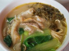 -明呈黄鱼面馆(斜土路店)