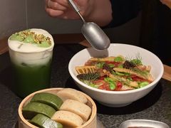 -三出山火锅(万象天地店)