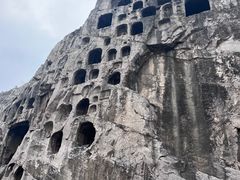 -龙门石窟
