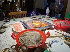 -二荆条·蜀鲜汇城市森林火锅