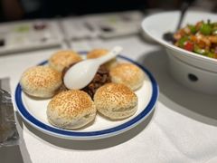 芝麻空心火烧-北平楼·烤鸭·北京菜(牡丹园店)