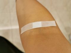 -爱康卓悦体检中心(九座花园分院)