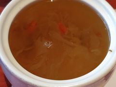 银耳雪梨汤-赵小姐丨新中餐(曲江店)