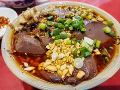-谢老五跷脚牛肉·非遗传承店