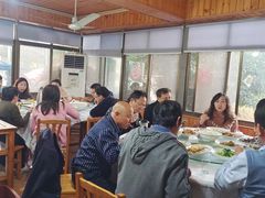 -小六农家乐(崇明西沙湿地店)