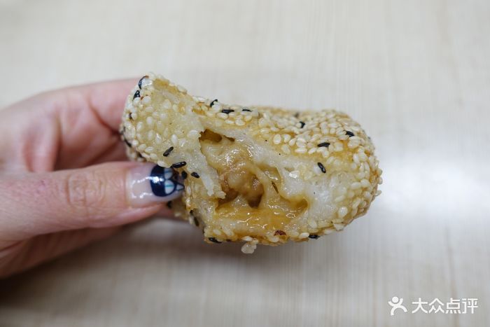 王家沙点心店(南京西路总店)榨菜鲜肉麻球图片 - 第14张