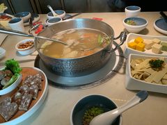-左庭右院鲜牛肉火锅(浦江欢乐颂店)