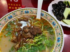 -金杨拉面王小吃面馆·牛三宝面·红烧牛肉粉