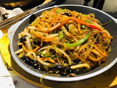 炒杂菜-姜虎东白丁烤肉(恒隆广场店)