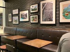 -星巴克臻选(南京金茂览秀城店)