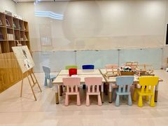 -KidsHome毅英宝贝家早教托育中心