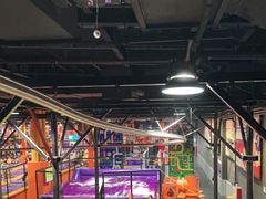 -Tenker Club弹刻极限主题公园 · 蹦床 · 团建 · 生日派对(大关店)
