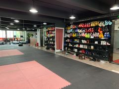 -FIGHTMAN格斗俱乐部(长宁临空店)