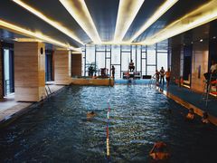 -上海漕河泾万丽酒店