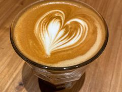 澳白-Punchline Coffee&Roaster(同济大学店)