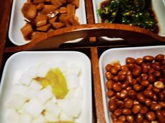 -宴小馆·小海鲜青岛菜(五四广场店)