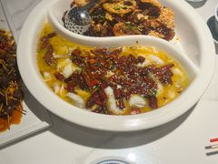 -禄鼎记·排队俩小时都要吃的酸菜鱼(石牌桥店)