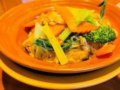 杂锦蔬菜粉丝煲-mango tree芒果树泰国餐厅(青岛万象城店)