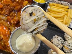 -炸鸡情侣韩式料理(中央大街店)