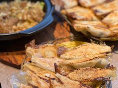 -阿洪锅贴王(小吃城店)