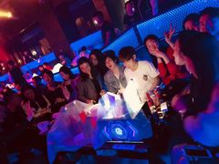 -Club Queen皇后酒吧