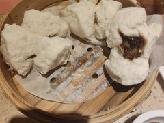 蜜汁叉烧包-点都德(大茶楼店)