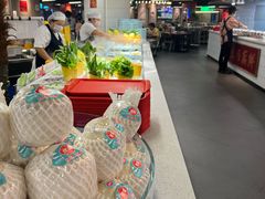 -四囍码头海鲜烧烤自助火锅(外滩南京东路悦荟广场店)