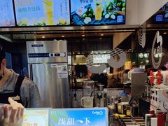 -CoCo都可(八达商城店)