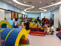 -美国谷斯妈妈早教中心 (陆家嘴店)