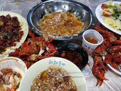 -靓靓蒸虾(恩施新天地店)