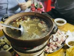 -威邵鸡煲(西华路总店)