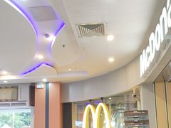 -麦当劳(中二横路店)