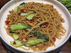 -民间瓦缸煨汤館(嵩山路店)