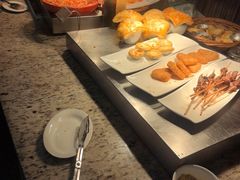 -怡豪大饭店·49楼旋转自助餐厅
