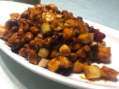 -渝信川菜 · 川味家常菜(长安店)