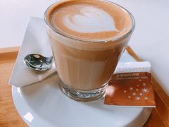 左翼拿铁-sugarman espresso素饮糖人高新咖啡工厂