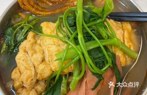 Special Guangxi Duck Foot Snail Rice Noodles