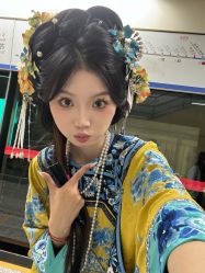 -一揽芳华汉服旗袍体验馆(拙政园店)